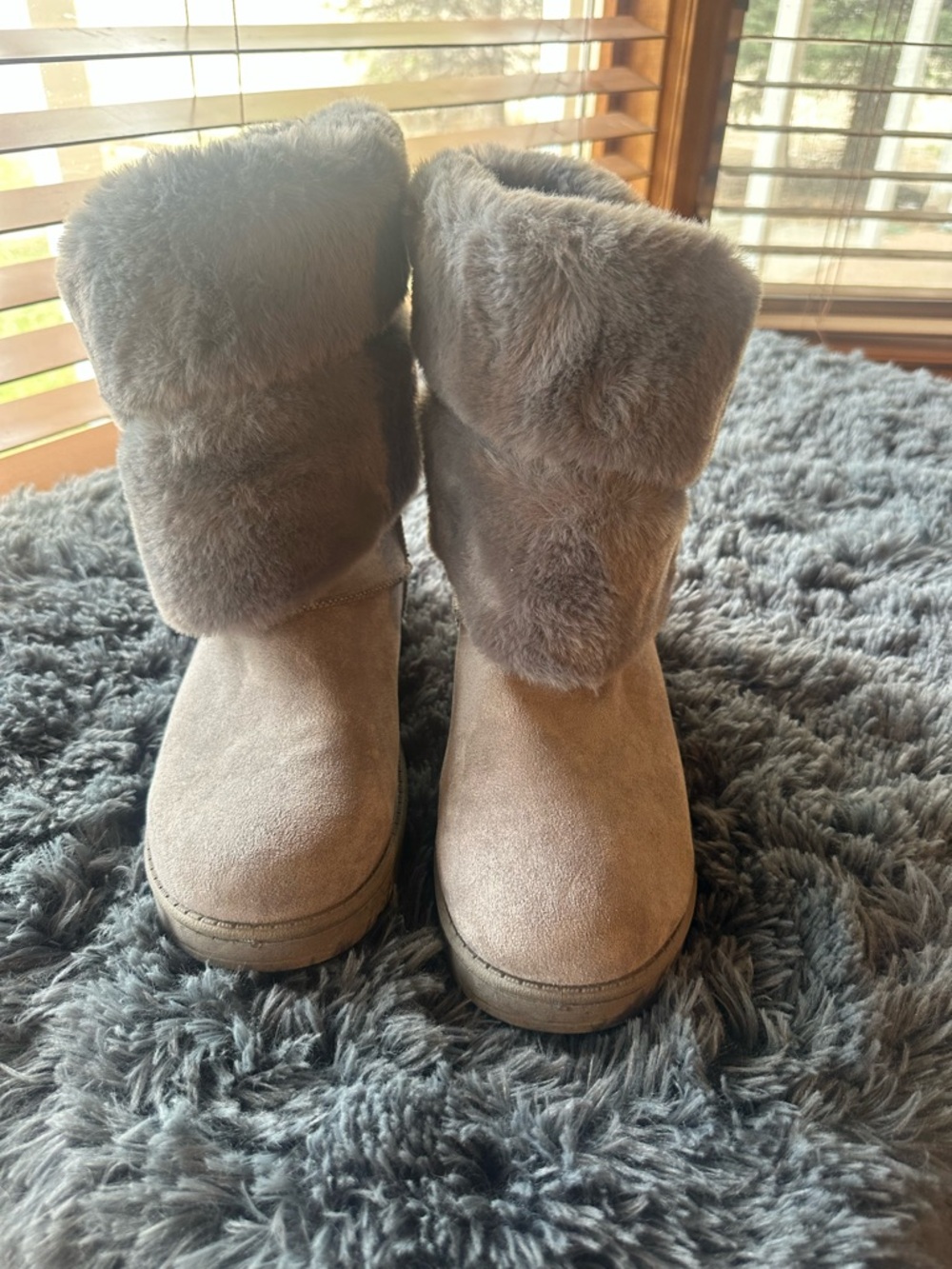 White Mountain Gray Faux Fur Cuff Winter Boots